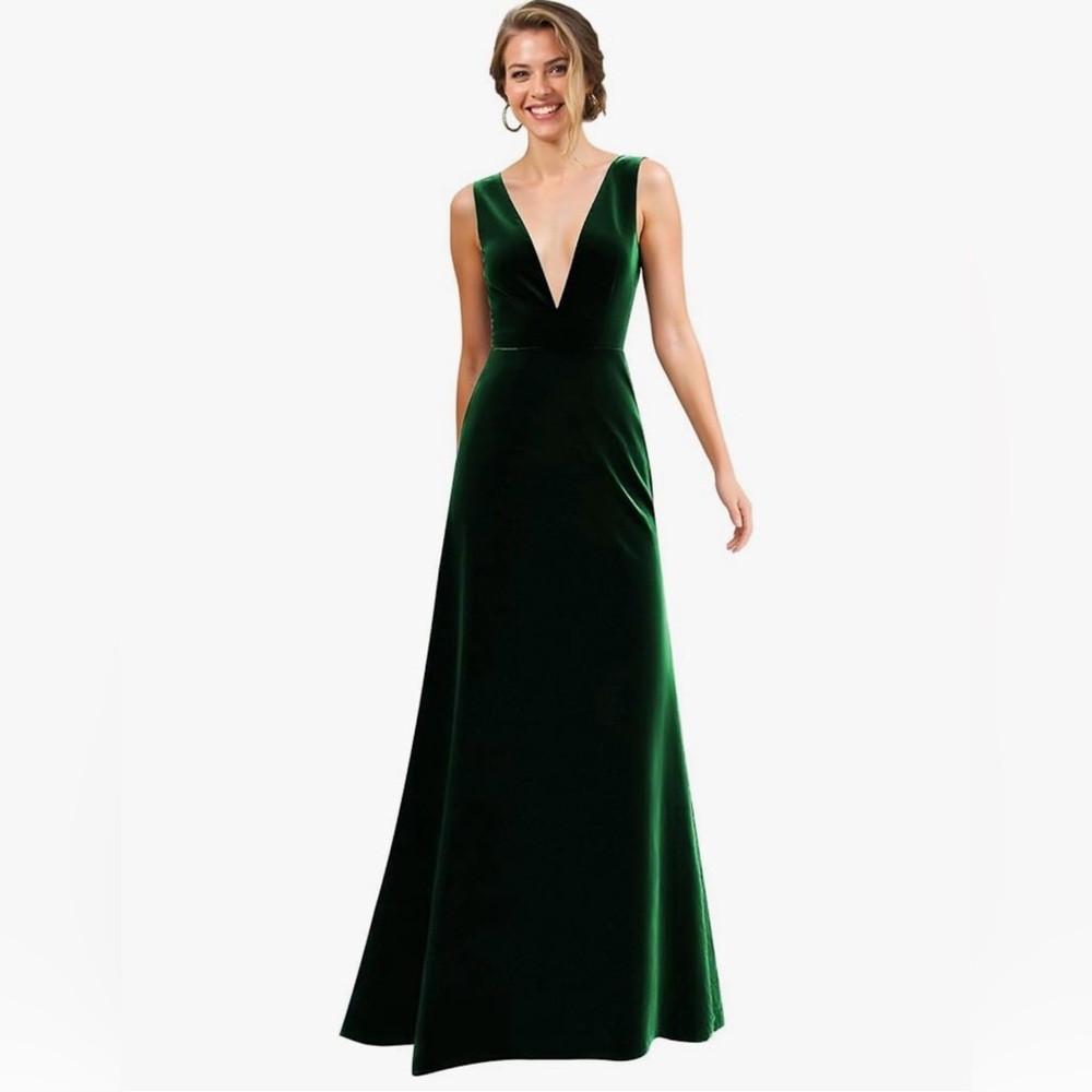 Elegant Velvet Formal Dresses - Bridesmaid, Wedding, Event - Size 16